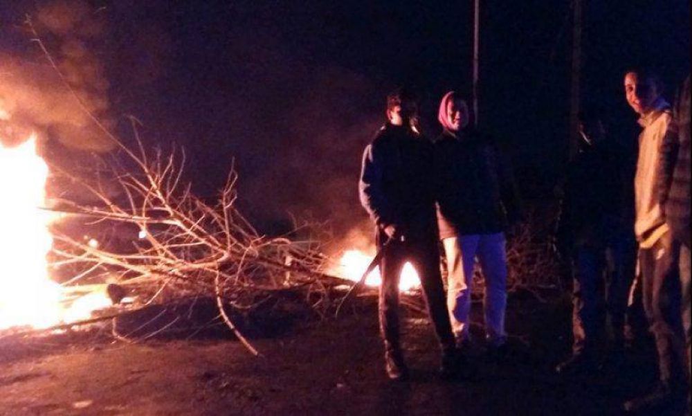 Piquetes y malestar en otro d�a plagado de cortes de luz