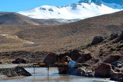 La Naci�n avanza en el asesoramiento de Portezuelo del Viento