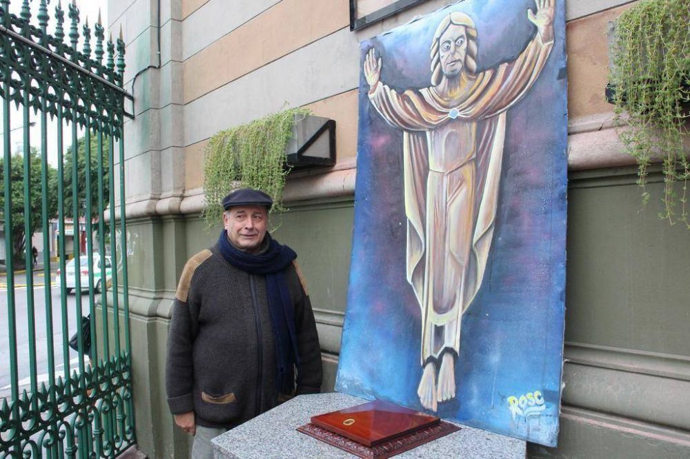 Otro templo platense se suma al uso de cinerario