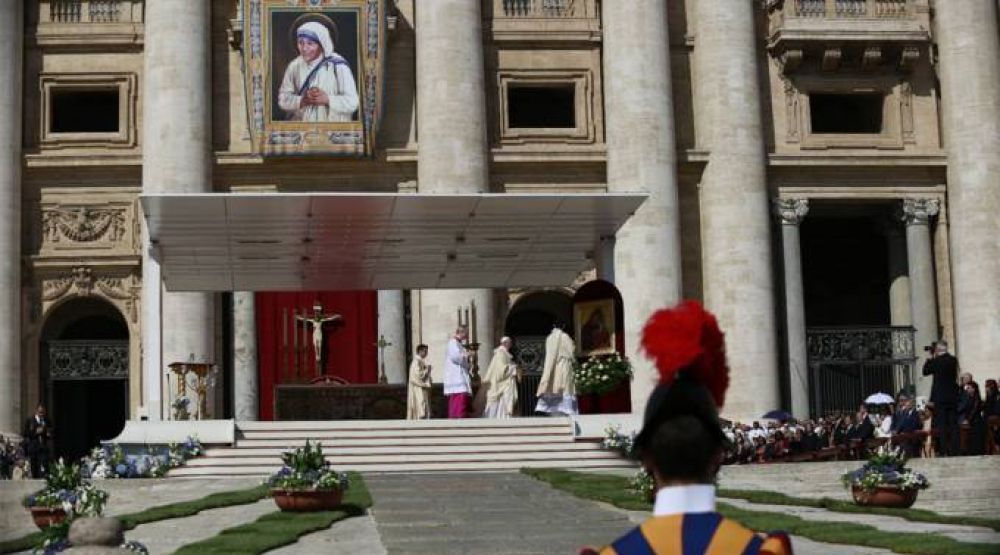 El Papa abre una nueva v�a para beatificar: Ofrecer la vida aceptando la muerte segura