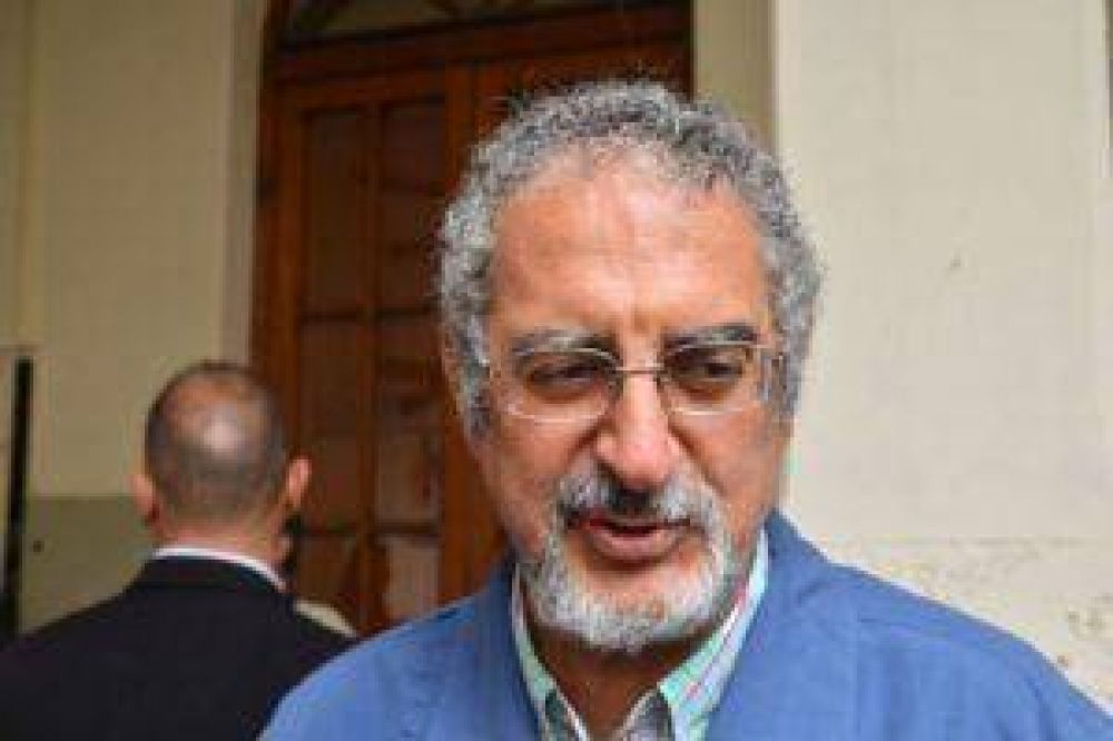 Jujuy: Mario Fiad anunciar� su renuncia al ministerio de Salud y Gustavo Bouhid lo reemplazar�