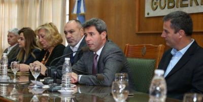 Cuatro empresas presentaron ofertas para la compra de materiales