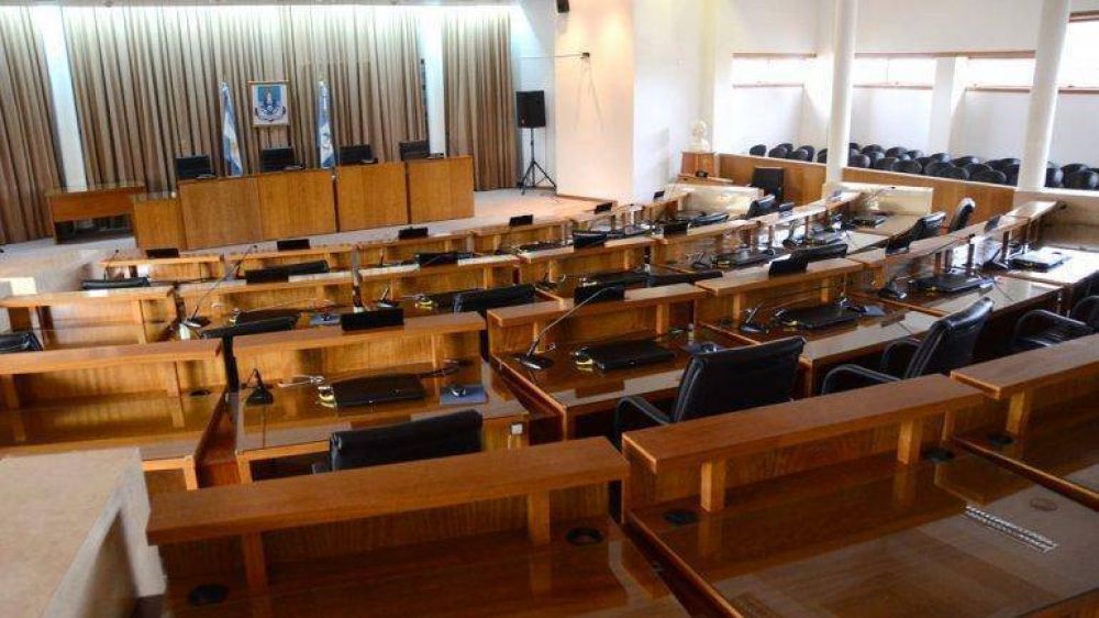 El Concejo se paraliza porque los partidos entran en campa�a