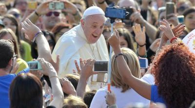  Creatividad y vocaci�n de servicio, claves para la labor del catequista seg�n el Papa