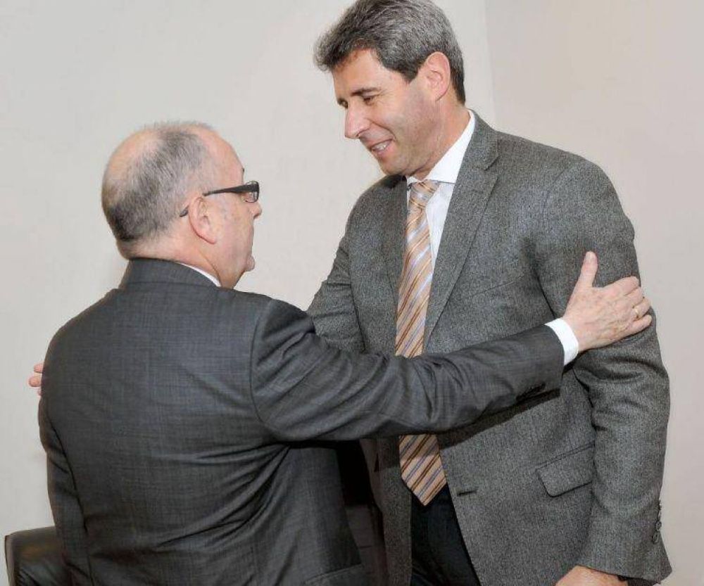 Para sacar la escombrera, San Juan insisti� con el camino diplom�tico