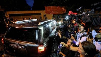 Venezuela: José Luis Rodríguez Zapatero visitó a Leopoldo López en su casa