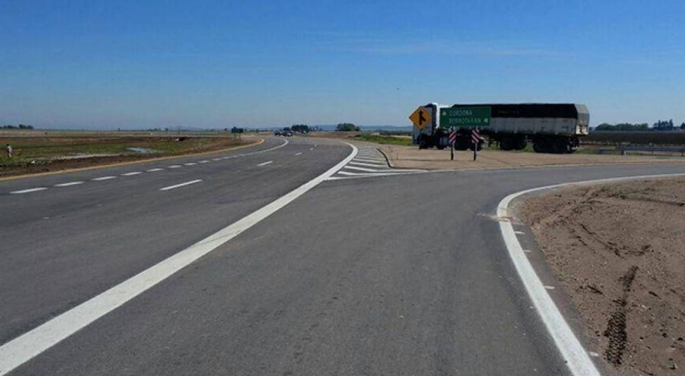 Schiaretti invit� a Macri y a De la Sota a inaugurar un tramo de la autov�a a R�o Cuarto