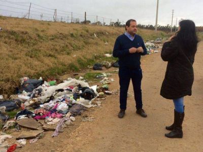 Federico visit� el Ruta 3 Sur y constat� un basural clandestino