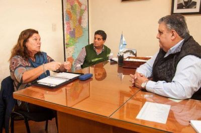 Gestionan obras comprometidas por Naci�n y que no se concretaron
