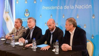 Mauricio Macri empez� la campa�a en las provincias donde se eligen senadores