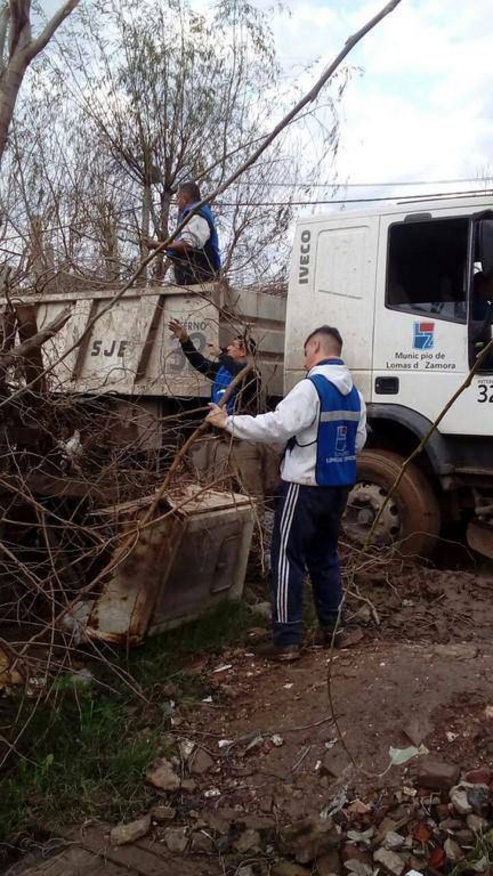 Desplegaron un operativo integral de limpieza en calles de Santa Catalina
