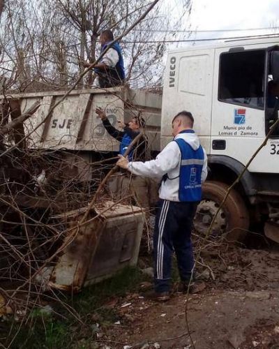 Desplegaron un operativo integral de limpieza en calles de Santa Catalina