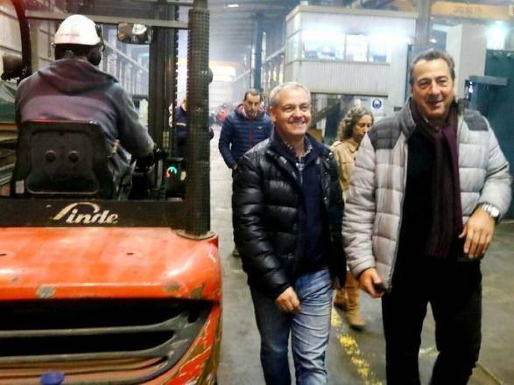 Marcelo Artime recorri� establecimientos en el Parque Industrial