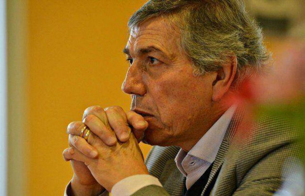 Massei rechaz� la consulta popular en fecha electoral