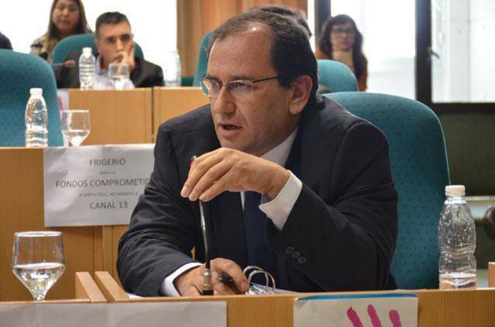 Alvarez carg� contra Carambia y lo declar� �aprendiz de Costa�