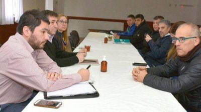 Enrique destac� que la Provincia aceptar� todas las instancias de di�logo que den soluci�n al conflicto docente