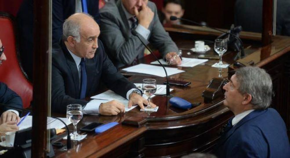 Vidal y el massismo dejaron sin qurum el Senado para evitar un repudio a la represin