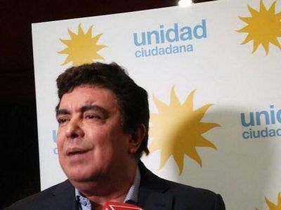 Fernando Espinosa: �Con su voto, el ciudadano le va a poner un freno a Macri�