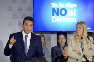 Acto de Massa y Stolbizer: 
