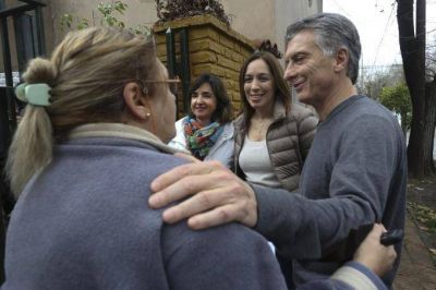 Arranc� la campa�a oficialista: Macri y Vidal encabezaron el timbreo nacional de Cambiemos