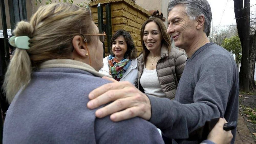 Por decreto, Mauricio Macri lanza crditos para beneficiarios de AUH y mejorar el consumo