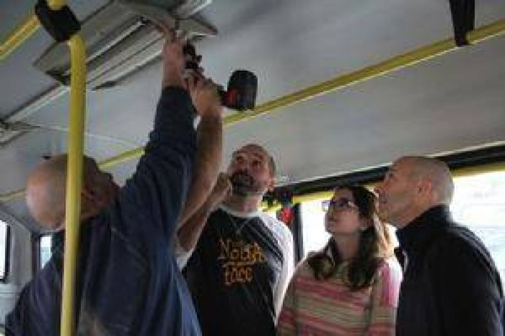 Colocan c�maras con GPS en el transporte p�blico