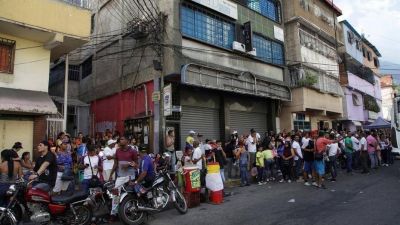 Contundente rechazo a Nicol�s Maduro en el refer�ndum de la oposici�n en Venezuela