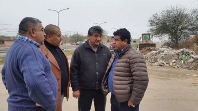 Un amplio operativo de limpieza se realiz� en el barrio Libertad