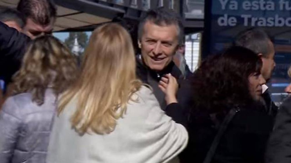 Finalmente, Mauricio Macri y Vernica Magario estuvieron juntos en la presentacin del centro de trasbordo en La Matanza