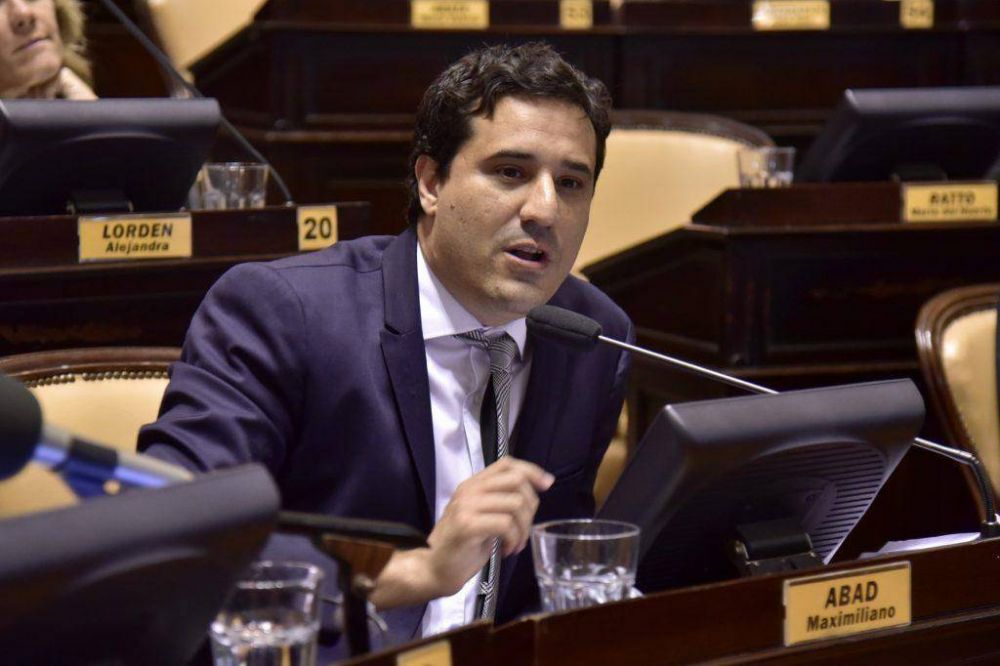 Maximiliano Abad, jefe de campa�a de Cambiemos, contra las testimoniales