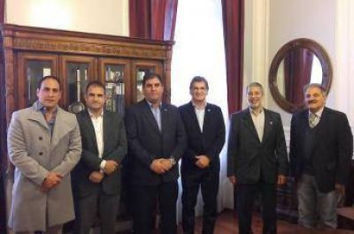 El Centro Islámico de la República Argentina recibió la visita del secretario de DDHH de la Nación