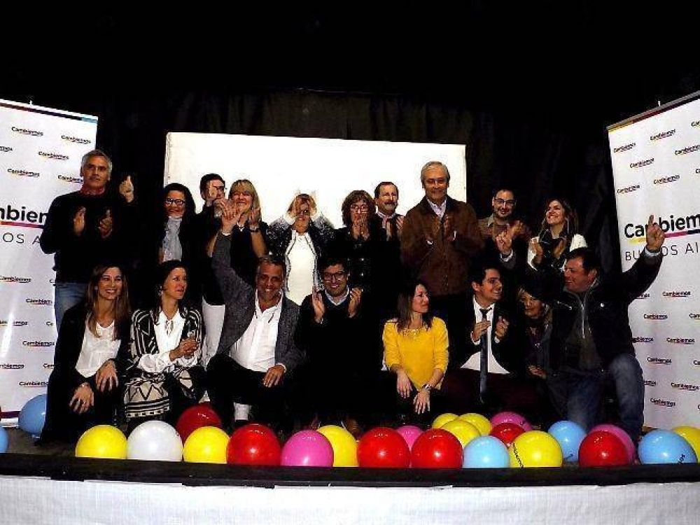 Cambiemos present� precandidatos y prometi� �ante cada chicana, una propuesta�