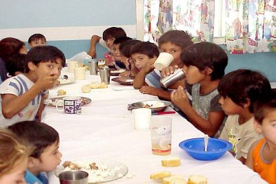 El Gobierno provincial desmiti� anomal�as en los comedores escolares