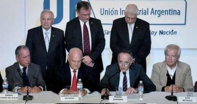 Olor a reforma: empresarios piden reducir costos laborales y bajar la conflictividad