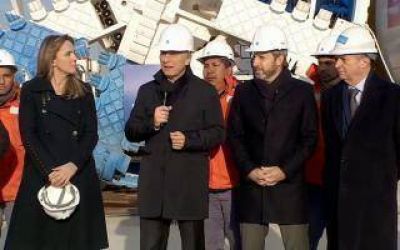 Macri inaugur� obras en Dock Sud y prometi�: 