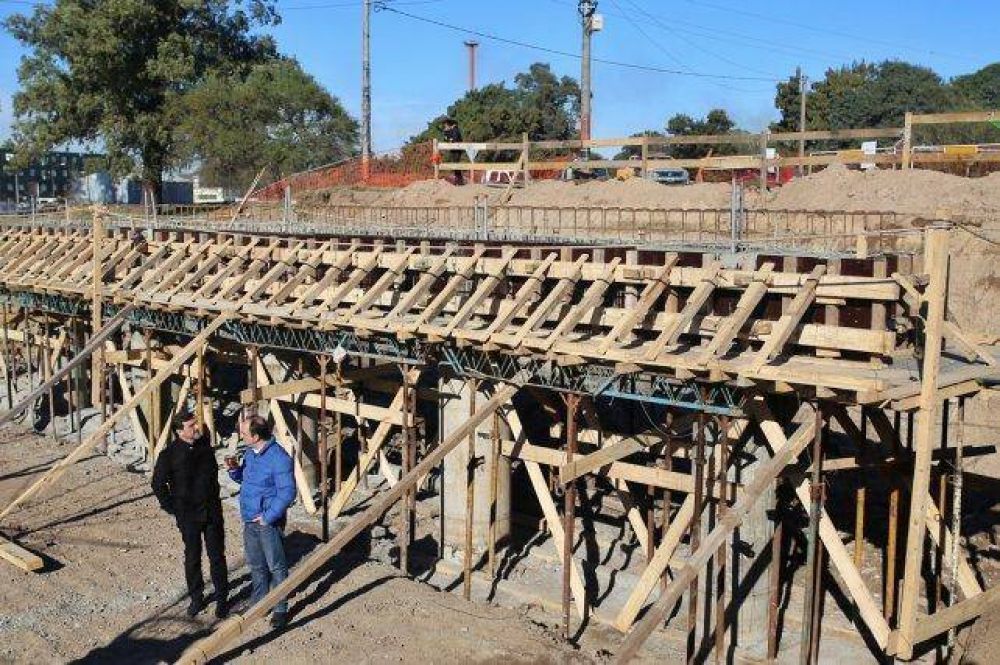 Avanza la construcci�n de la conexi�n vial entre Chalet y Centenario