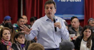 Massa volvi� a disparar contra el Gobierno y el kirchnerismo
