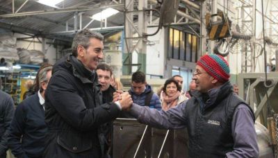  En el Conurbano, Randazzo apuesta a una campa�a en las f�bricas