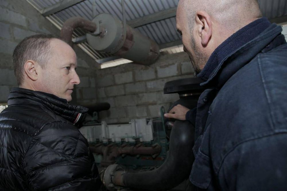 Mart�n visit� la estaci�n de bombeo que benefici� a 30 mil lomenses
