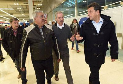 Sergio Massa: �El gobierno tiene que salir a la calle y dejar de hacer ring raje�