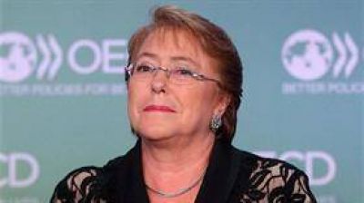 Sorpresivo rev�s para Bachelet: traban la ley del aborto