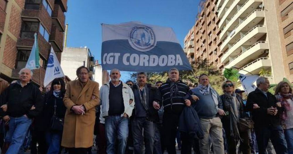 La CGT C�rdoba tambi�n ir� a la OIT contra la ley que restringe el derecho de huelga