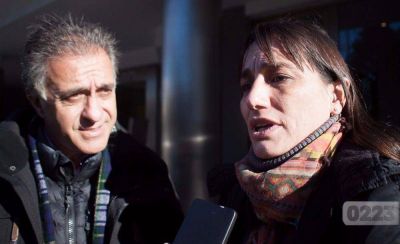 N�stor Pitrola: 
