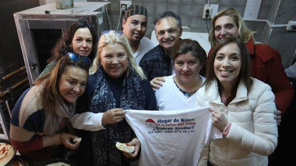 CAMBIEMOS con encendido oficio de Carri� m�s la empat�a de Vidal: toda la carne al asador