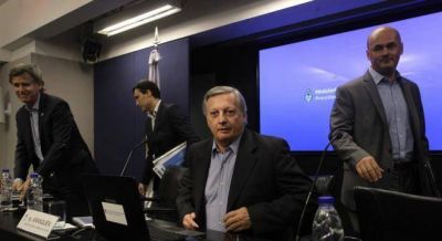 Otra baja en el equipo de Aranguren: se va su jefe de administraci�n