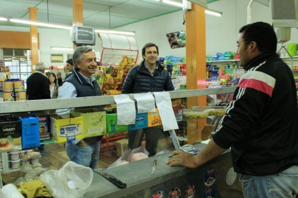 Basualdo y C�ceres timbrearon en J�chal