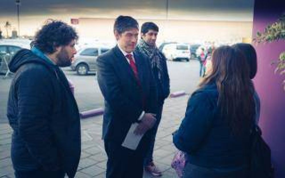 Elecciones 2017: Abal Medina recorri� Avellaneda junto a candidatos de Cumplir