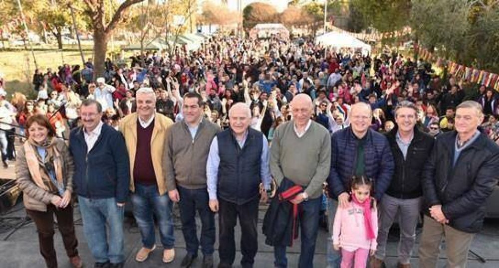 Inauguraron la repavimentaci�n de la ruta 21