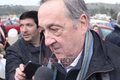 Lunghi: �trabajamos en todos lados para resolver los problemas que dej� la lluvia�