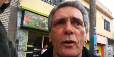 La CGT advirti� que �el Gobierno viene por los convenios laborales�